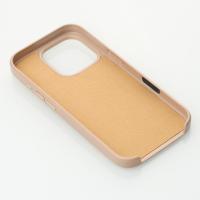 Поликарбонатный чехол Beats Case with MagSafe для iPhone 16 Pro desert titanium