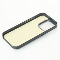 Поликарбонатный чехол Beats Case with MagSafe для iPhone 15 black